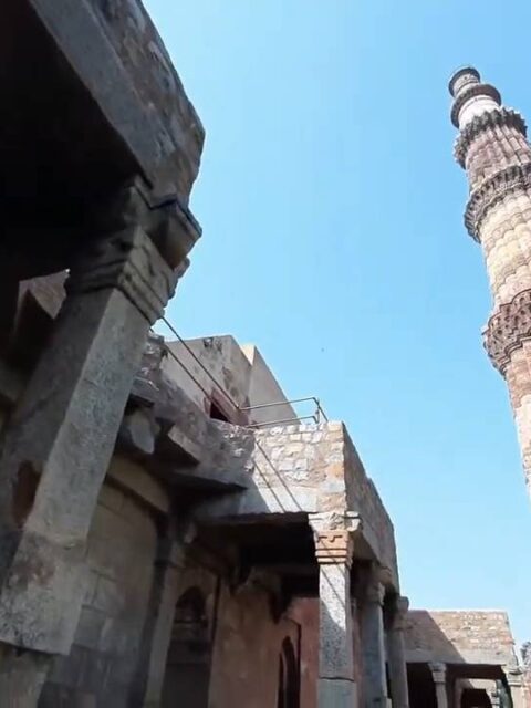 Must Visit the Qutub Minar in Delhi