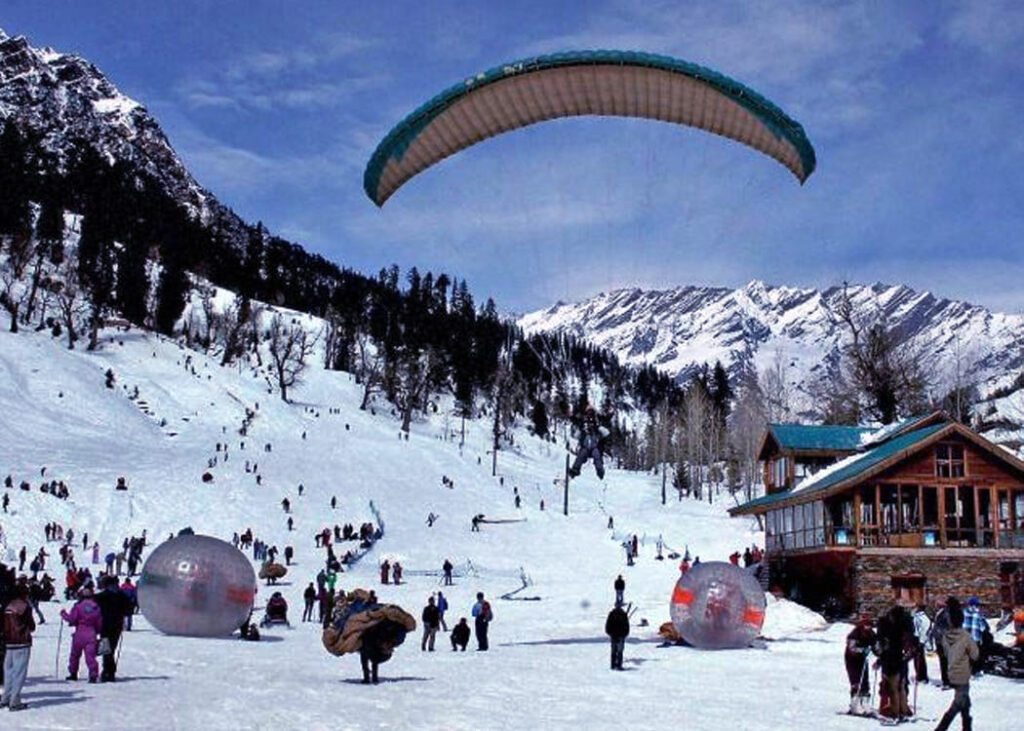 Paragliding in Solang Valley Manali