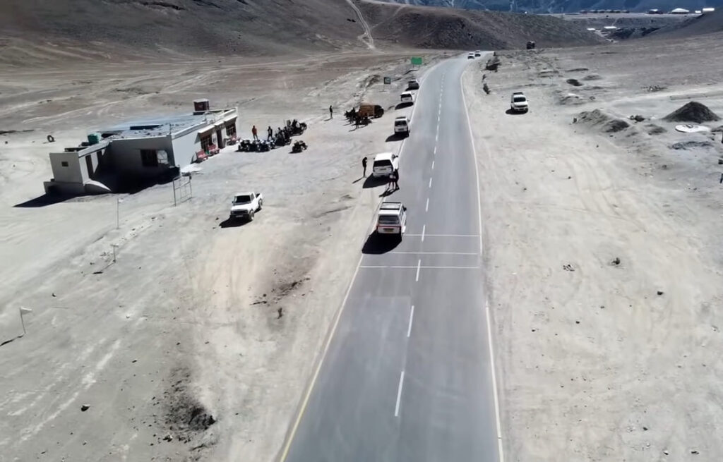 Magnetic Hill Leh-Ladakh
