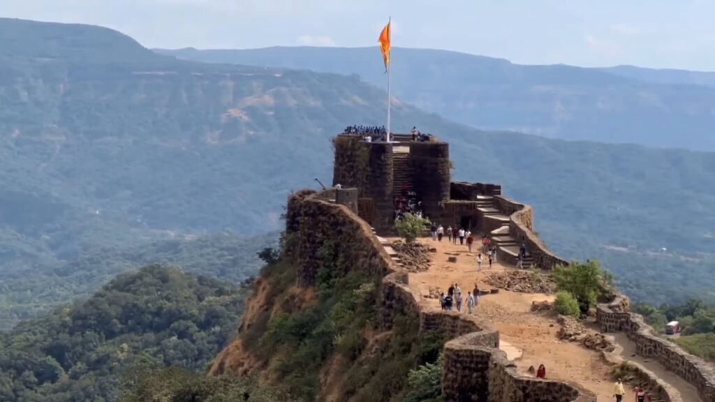 Mahableshwar Hill Station _ Monsoon Destinations in India
