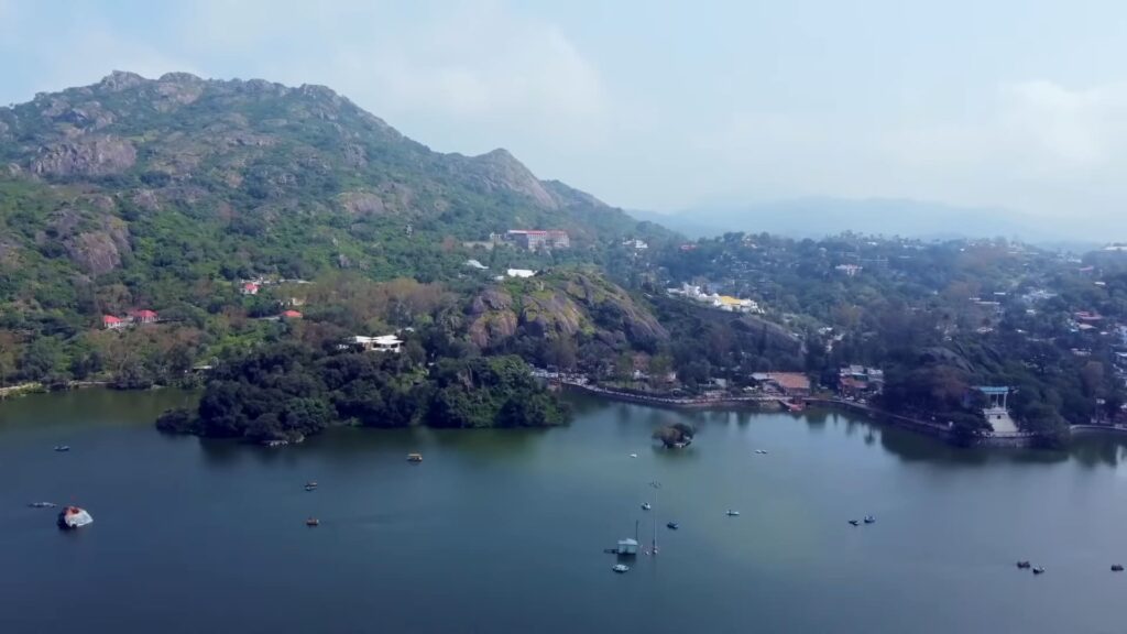 Mount Abu-Monsoon Destinations in India