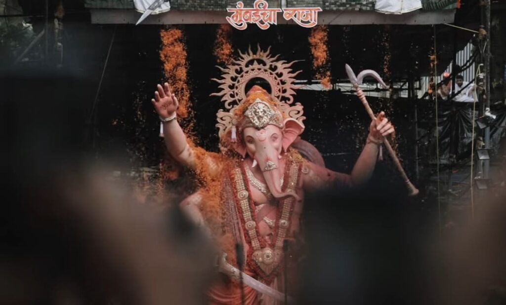 Mumbaicha Raja, Ganeshgalli Darshan - Location, How To Reach,Timings Complete Guide
